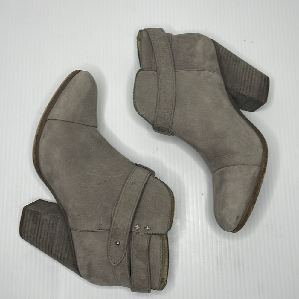 Rag & Bone Boots Ankle Harrow Booties Size 8.5 Grey Suede Heels - Picture 8 of 13